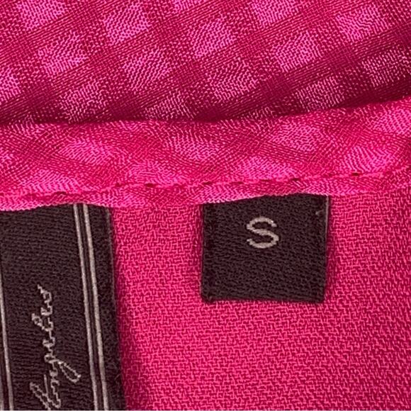 Guess Sleeveless Top Size Small Hot Pink Full Lining Racer Back - Picture 9 of 10